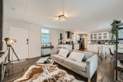 Photo 4 of 28 of home located at 7609 Camli Ln Austin, TX 78724
