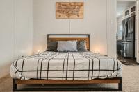 2020 Champion 19-CS1672A Mobile Home
