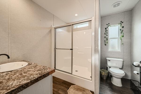 2020 Champion 19-CS1672A Mobile Home
