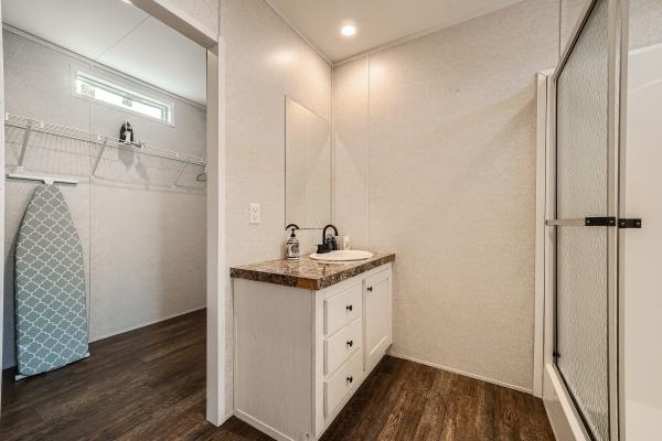 2020 Champion 19-CS1672A Mobile Home