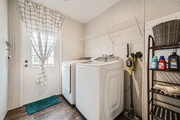2020 Champion 19-CS1672A Mobile Home