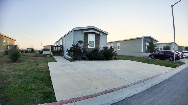 2020 Champion 19-CS1672A Mobile Home