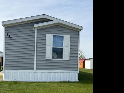 Mobile Home at 852 Pepperwood Place Site 201 Middleville, MI 49333