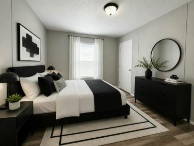 Photo 4 of 6 of home located at 9435 Sunset Drive Tampa, FL 33610