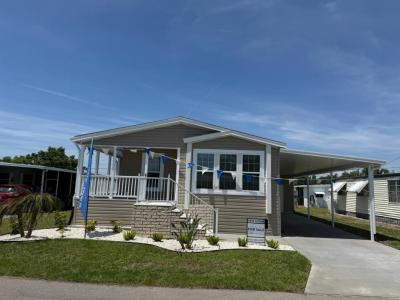 Photo 2 of 20 of home located at 47 6th Street West Nokomis, FL 34275
