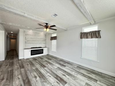 Photo 3 of 18 of home located at 7416 44th Terrace N # 573 Riviera Beach, FL 33404