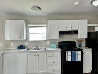 Photo 4 of 9 of home located at 10960 Beach Blvd., #180 Jacksonville, FL 32246