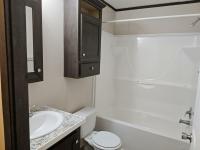 2017 Redman RA1670215 Mobile Home