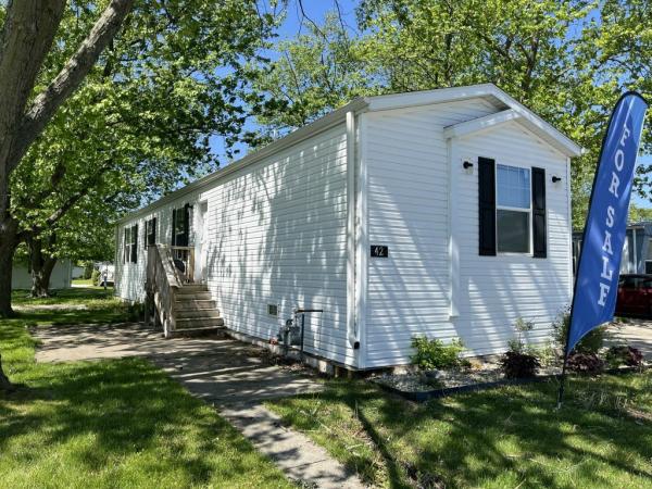 2022 Clayton - Middlebury Residence SW 6616-SW005 Mobile Home