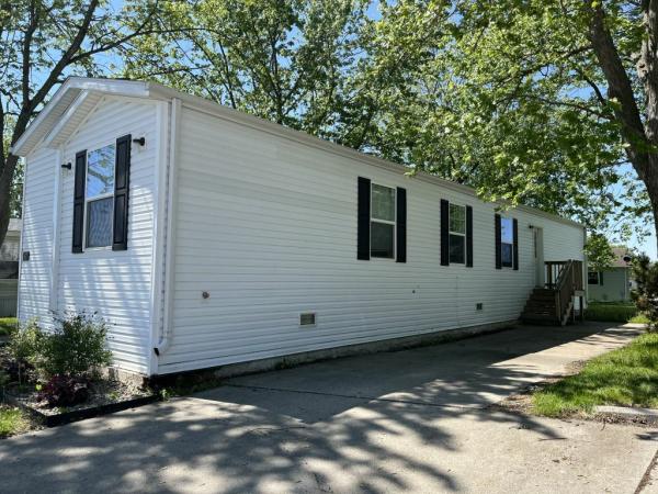 2022 Clayton - Middlebury Residence SW 6616-SW005 Mobile Home