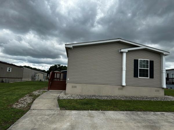 2014 Clayton 32SUN28523 Mobile Home
