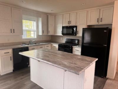 Photo 2 of 11 of home located at 4261 Grange Hall Rd #38 Holly, MI 48442