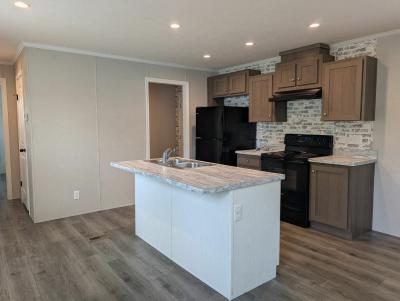 Mobile Home at 2321 Oxford Dr. Lot 632 Indianapolis, IN 46234