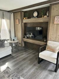2023 Clayton 31  Home