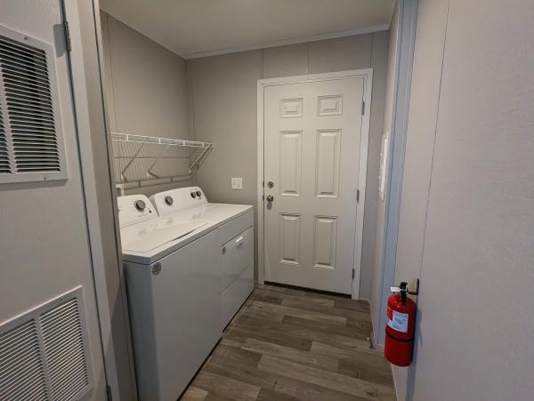 2021 Redman Redman Advantage II  Home