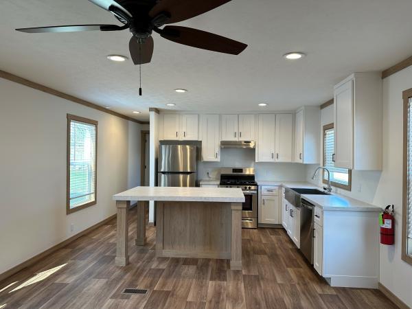 Photo 1 of 2 of home located at 2101 SW 38th Street, Lot 122 Lawton, OK 73505