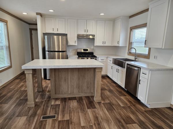 Photo 1 of 2 of home located at 2101 SW 38th Street, Lot 44 Lawton, OK 73505