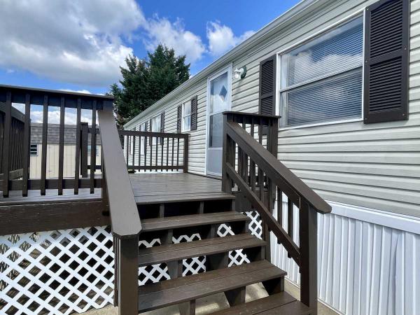 1991 Holly Park Mobile Home