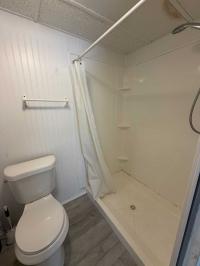 LAKE Mobile Home
