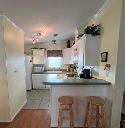 Photo 5 of 21 of home located at 119 Heather Ln Parrish, FL 34219