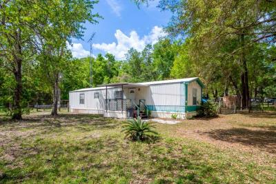 Photo 4 of 8 of home located at 8589 SE 66th Ave Trenton, FL 32693