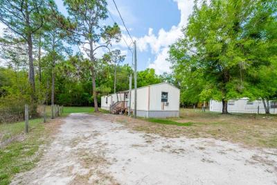 Photo 5 of 8 of home located at 8589 SE 66th Ave Trenton, FL 32693