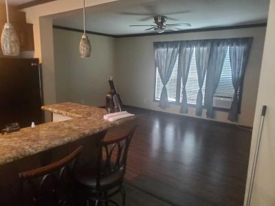 Photo 4 of 7 of home located at 10 Eagle Creek Dr Kyle, TX 78640