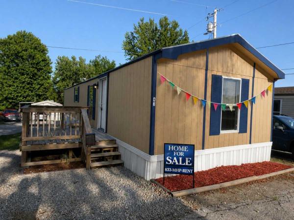 2002  Mobile Home For Sale