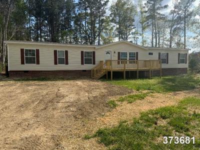 Mobile Home at 165 Ash Hill Dr Eutawville, SC 29048