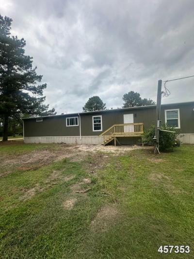 Mobile Home at 382 County Road 4499 Warren, TX 77664