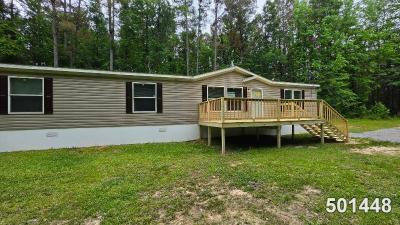 Mobile Home at 2981 Lollars Grove Rd Eupora, MS 39744