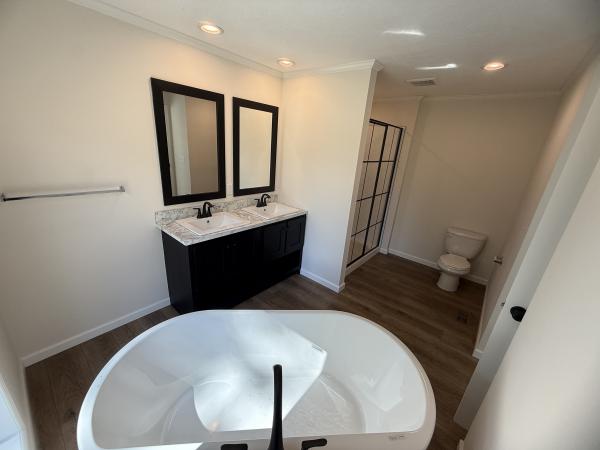 2026 Clayton 56GEM16703AH25 Mobile Home