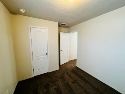 Photo 3 of 9 of home located at 4179 Wellington Jackson, MI 49201