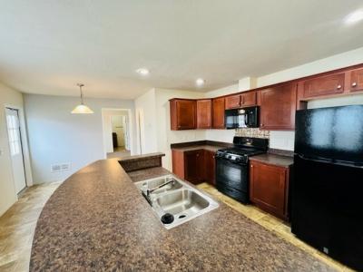 Photo 5 of 9 of home located at 4179 Wellington Jackson, MI 49201