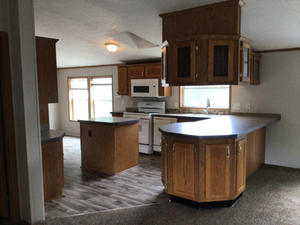 2000 Skyline 234 Mobile Home
