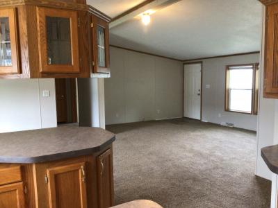 Photo 4 of 6 of home located at 5702 Angola Rd. #75 Toledo, OH 43615