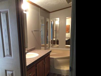 Photo 5 of 6 of home located at 5702 Angola Rd. #75 Toledo, OH 43615