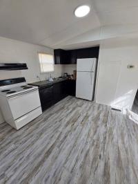 1997 Pioneer PHB Mobile Home