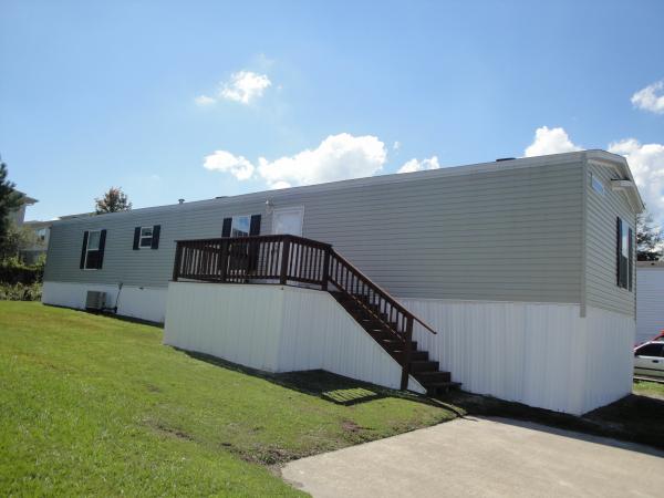 Photo 1 of 2 of home located at 9359 103rd St Lot #199 Jacksonville, FL 32210