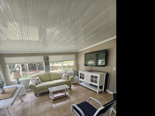2002 Palm Harbor Mobile Home