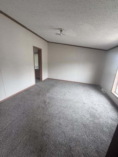 Mobile Home at 17028 Falsworth Macomb, MI 48044