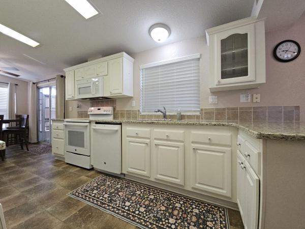2004 Skyline 2525CT Mobile Home
