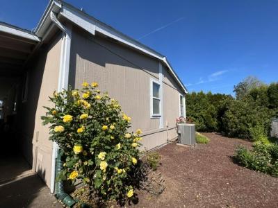 Photo 4 of 15 of home located at 1699 N. Terry #135 Eugene, OR 97402