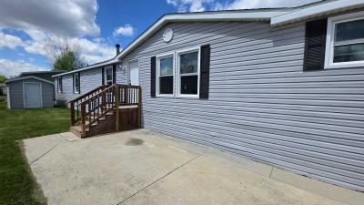 Photo 3 of 50 of home located at 404 Laurel Oak Ln Whittaker, MI 48190