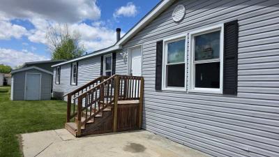 Photo 2 of 50 of home located at 404 Laurel Oak Ln Whittaker, MI 48190