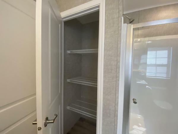 2023 Skyline - Leola Custom Build Mobile Home