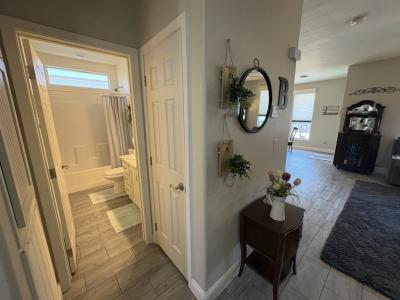 Photo 4 of 20 of home located at 3301 S Goldfield Road Lot 6034 Apache Junction, AZ 85119