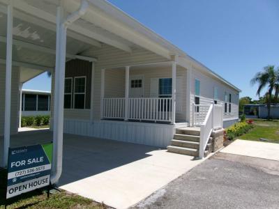 Photo 4 of 13 of home located at 7100 Ulmerton Rd - Lot 416 Largo, FL 33771