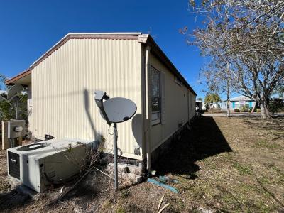 Photo 3 of 19 of home located at 17100 Tamiami Trail #134 Punta Gorda, FL 33955