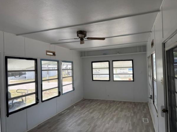 1964 Crossroads RV Manufactured Home